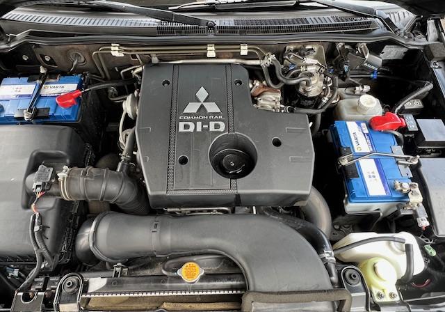 CLDA automobiles MITSUBISHI   3,2 DID INSTYLE BVA 200CH 3P 5PL N°2644