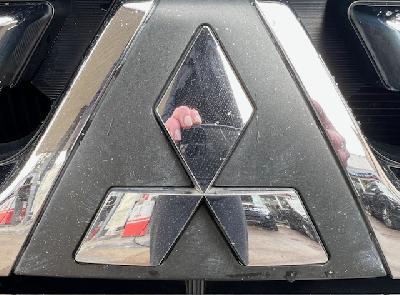 clda auto MITSUBISHI   3,2 DID INSTYLE BVA 200CH 3P 5PL N°2644