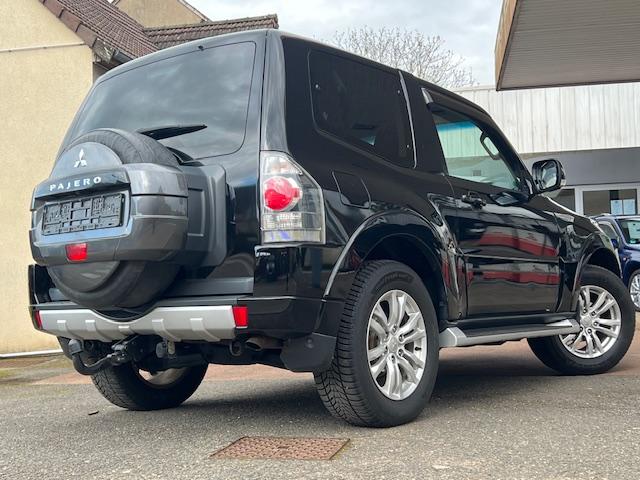 CLDA automobiles MITSUBISHI   3.2 L DID INSTYLE BVA 3P 5PL 190CH N°2640