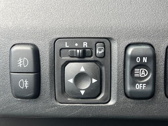 CLDA automobiles MITSUBISHI   3.2 L DID INSTYLE BVA 3P 5PL 190CH N°2640