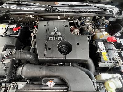 clda auto MITSUBISHI   3.2 L DID INSTYLE BVA 3P 5PL 190CH N°2640