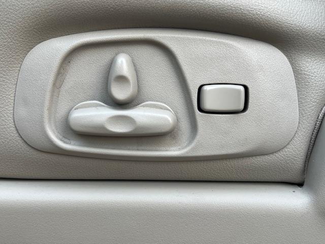 CLDA automobiles MITSUBISHI  3.2 L DID INSTYLE BVA 170CH 5P 7pl N°2646