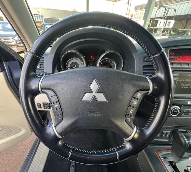 CLDA automobiles MITSUBISHI  3.2 L DID INSTYLE BVA 170CH 5P 7pl N°2646