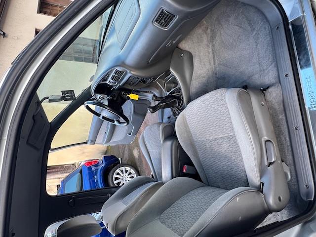 CLDA automobiles FORD  2.5 L TDCI Double Cabine XLT N°2643