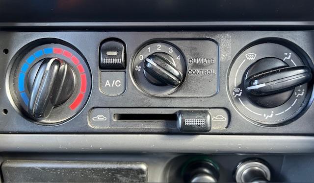 CLDA automobiles FORD  2.5 L TDCI Double Cabine XLT N°2643