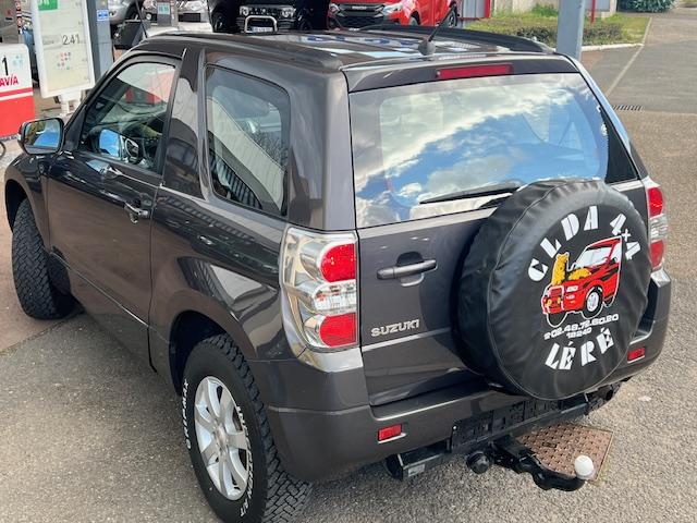 CLDA automobiles SUZUKI  1.6 L JLX 4WD INTEGRAL BV5 N°2641