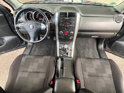 clda auto SUZUKI  1.6 L JLX 4WD INTEGRAL BV5 N°2641