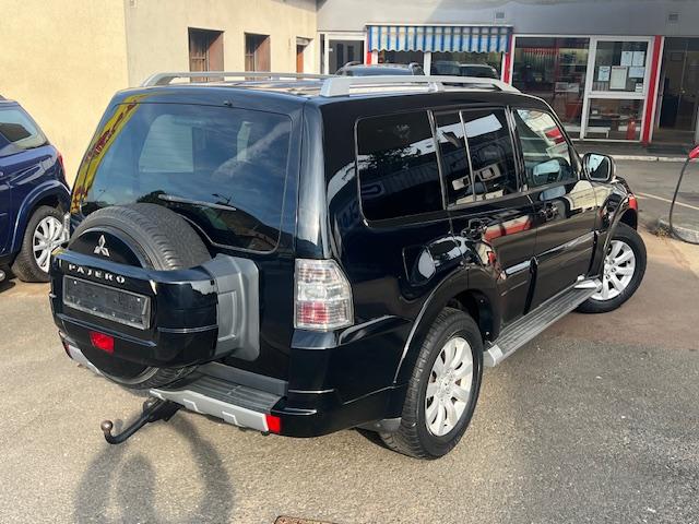 CLDA automobiles MITSUBISHI   3.2 L DID INSTYLE BVA 5P 7PL 200CH 