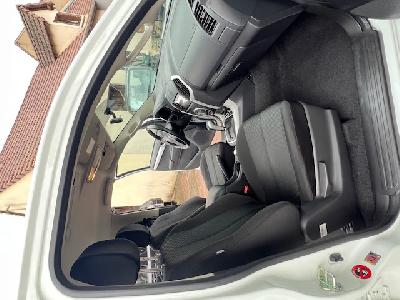 clda auto ISUZU   1.9 L DDI CREW SOLAR BVA DBLE CAB N°2647