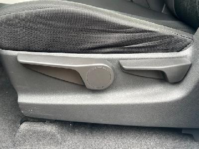 clda auto ISUZU   1.9 L DDI CREW SOLAR BVA DBLE CAB N°2647