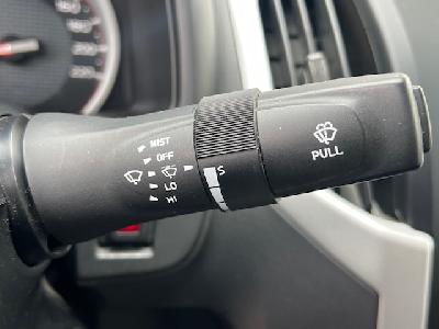 clda auto ISUZU   1.9 L DDI CREW SOLAR BVA DBLE CAB N°2647