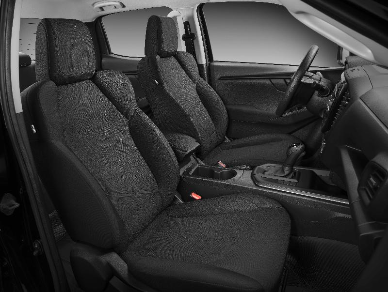 CLDA automobiles ISUZU  SPACE B-STRONG BV8