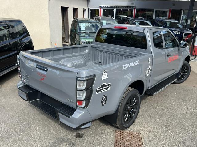 CLDA automobiles ISUZU  SPACE NITRO SPORT BVA8