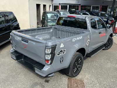clda auto ISUZU  SPACE NITRO SPORT BVA8