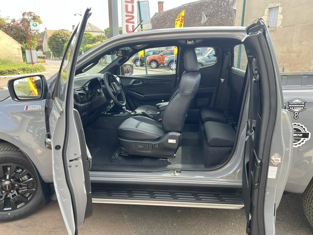 CLDA automobiles ISUZU  SPACE NITRO SPORT BVA8