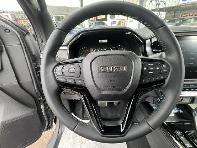clda auto ISUZU  SPACE NITRO SPORT BVA8