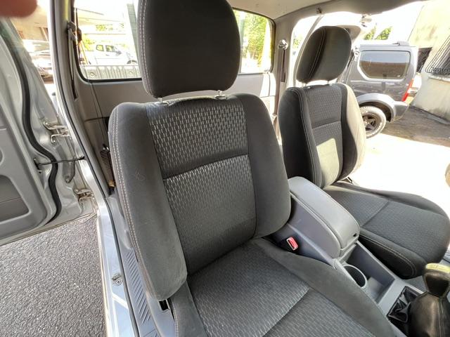 CLDA automobiles FORD  2.5 L TDCI SUPER CAB XLT 143CH N°2648