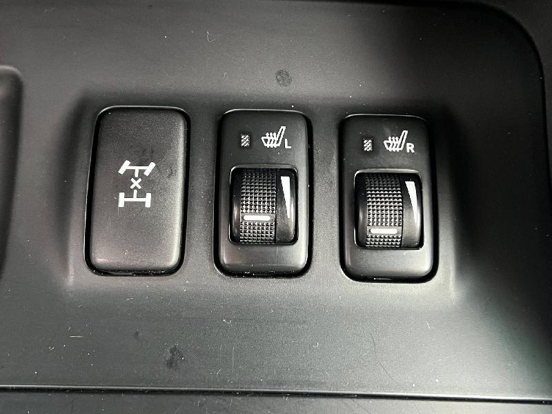 CLDA automobiles TOYOTA  3.0 L KD120 VXV BVA ( EN ARRIVAGE )