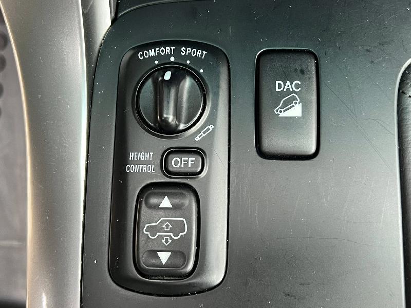 CLDA automobiles TOYOTA  3.0 L KD120 VXV BVA ( EN ARRIVAGE )