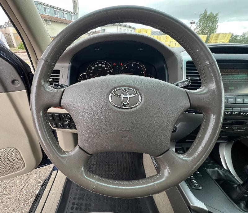 CLDA automobiles TOYOTA  3.0 L KD120 VXV BVA ( EN ARRIVAGE )