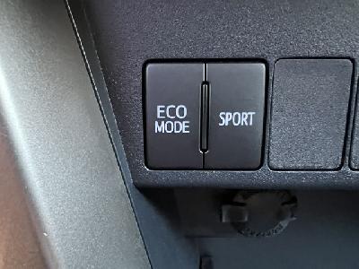clda auto TOYOTA  2.2 L D4D 150CH BVA 4WD N°2650