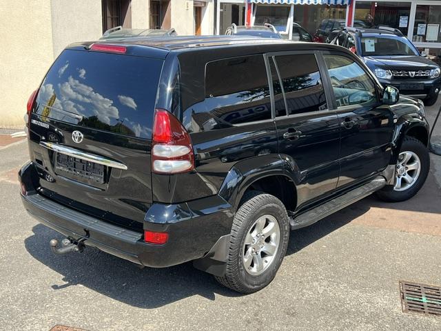 CLDA automobiles TOYOTA   3.0 L KDJ120 VXE BVA 5 portes 8 places!! 173ch N°2653