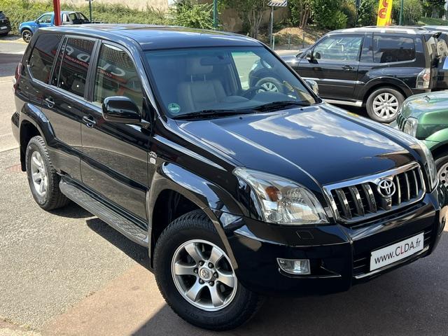 CLDA automobiles TOYOTA   3.0 L KDJ120 VXE BVA 5 portes 8 places!! 173ch N°2653