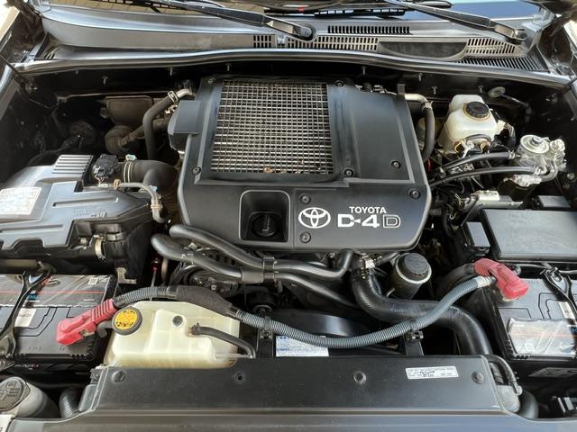 CLDA automobiles TOYOTA   3.0 L KDJ120 VXE BVA 5 portes 8 places!! 173ch N°2653