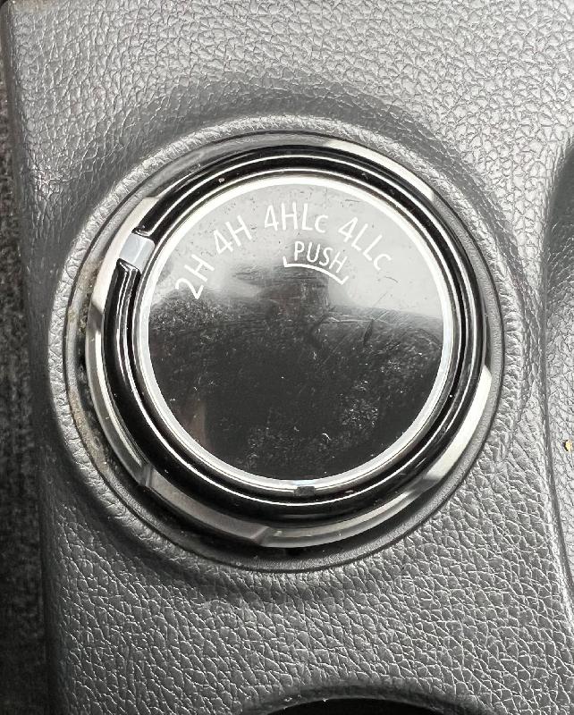 CLDA automobiles MITSUBISHI  2.4 L DID III BVA 181CH ( EN ARRIVAGE )