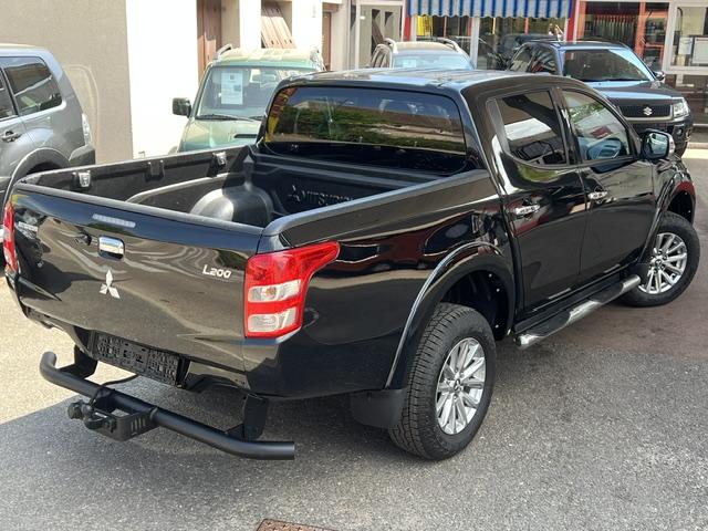 CLDA automobiles MITSUBISHI  2.4 L DID Dble cab INSTYLE BVA 181CH 