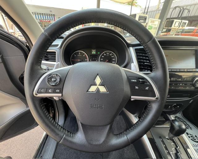CLDA automobiles MITSUBISHI  2.4 L DID Dble cab INSTYLE BVA 181CH 