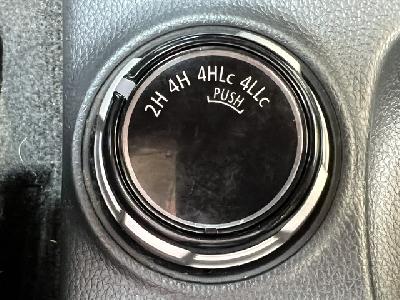 clda auto MITSUBISHI  2.4 L DID Dble cab INSTYLE BVA 181CH 