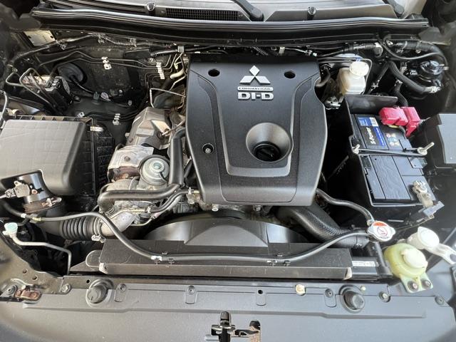 CLDA automobiles MITSUBISHI  2.4 L DID Dble cab INSTYLE BVA 181CH 
