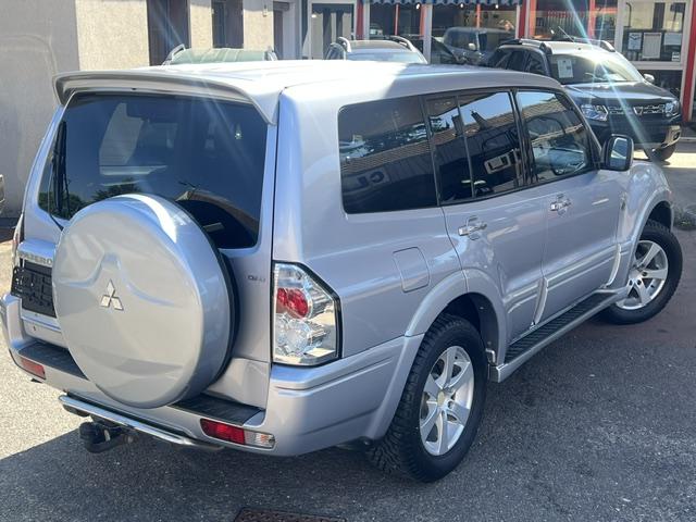 CLDA automobiles MITSUBISHI  3.2 L DID DAKAR 5P 7PL BVA N°2652