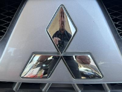 clda auto MITSUBISHI  3.2 L DID DAKAR 5P 7PL BVA N°2652
