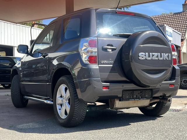 CLDA automobiles SUZUKI  2.4 L JLX 4WD INTEGRAL 166ch 3p N°2655