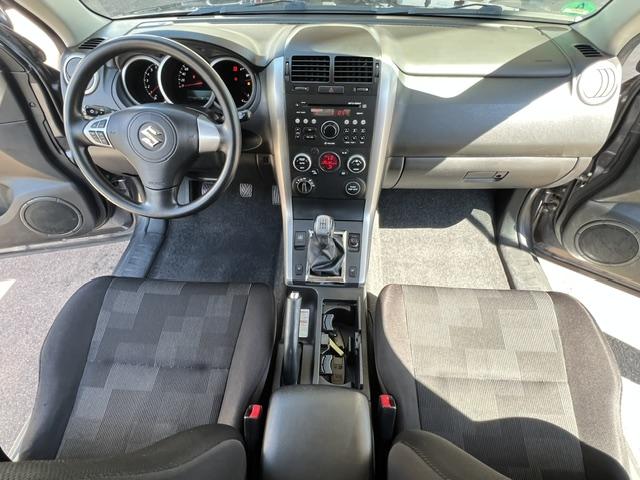 CLDA automobiles SUZUKI  2.4 L JLX 4WD INTEGRAL 166ch 3p N°2655