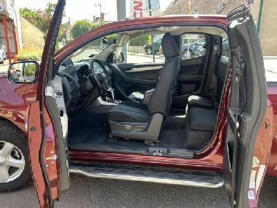 clda auto ISUZU  2.5 L BITDI SPACE SOLAR BITDI BVA 163CH N°2651
