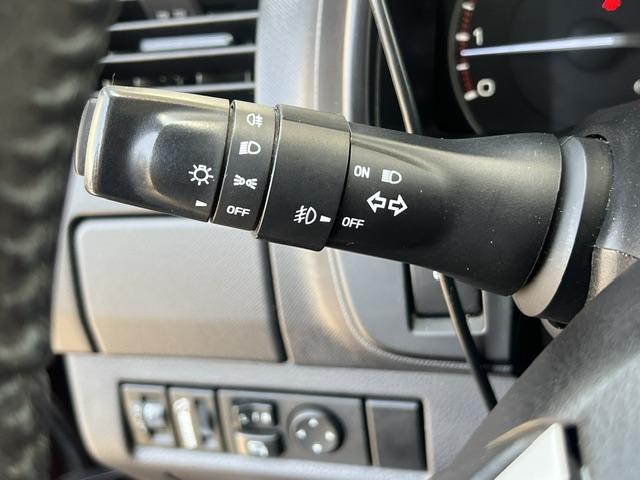 CLDA automobiles ISUZU  2.5 L BITDI SPACE SOLAR BITDI BVA 163CH N°2651