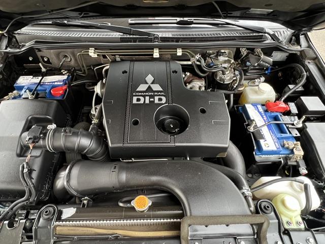 CLDA automobiles MITSUBISHI  3.2 L DID INTENSE BVA 200CH 3P 