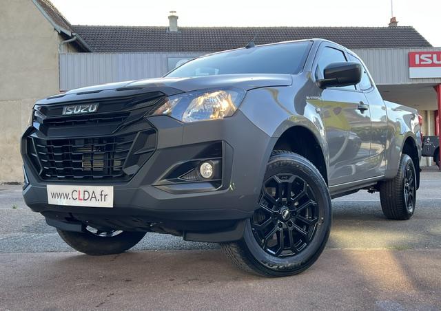 CLDA automobiles ISUZU  SPACE B-STRONG BV6