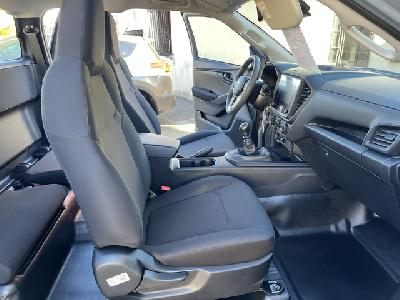 clda auto ISUZU  SPACE B-STRONG BV6