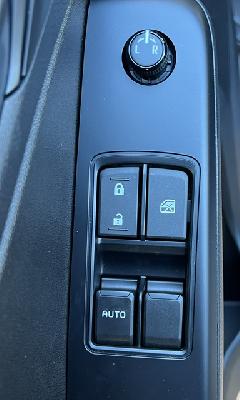 clda auto ISUZU  SPACE B-STRONG BV6