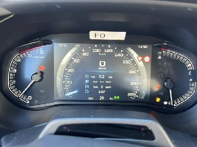 clda auto ISUZU  SPACE B-STRONG BV6