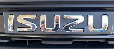 clda auto ISUZU  SPACE B-STRONG BV6