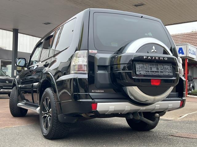 CLDA automobiles MITSUBISHI  3.2 L DID INTENSE   BVA 200CH 5P 7 Places N°2670