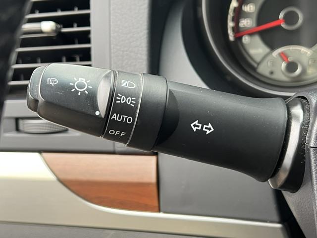 CLDA automobiles MITSUBISHI  3.2 L DID INTENSE   BVA 200CH 5P 7 Places N°2670