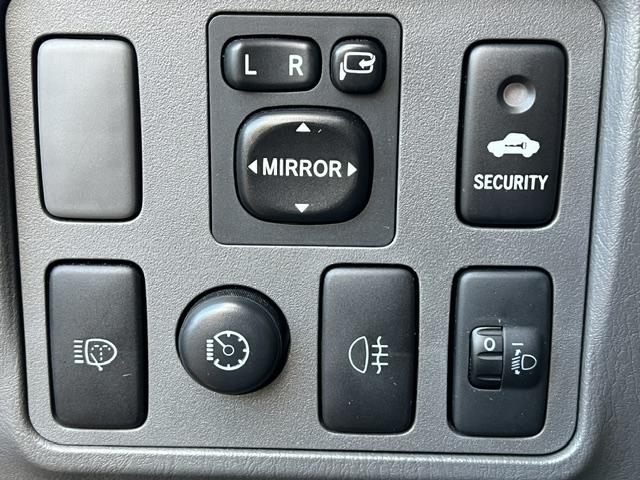 CLDA automobiles TOYOTA  3.0 L D4D Double Cabines INVINCIBLE 171CH BV5 