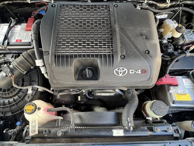 CLDA automobiles TOYOTA  3.0 L D4D Double Cabines INVINCIBLE 171CH BV5 