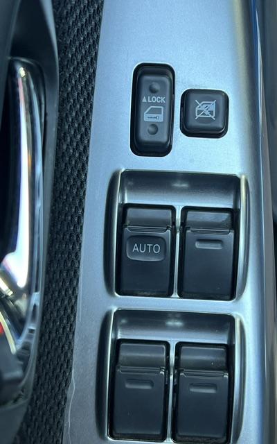 CLDA automobiles TOYOTA  3.0 L D4D Double Cabine INVINCIBLE 171CH BV5